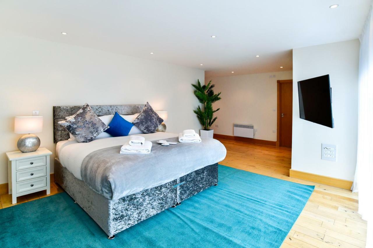 Apartment Just Wales - Meridian Quay Penthouses *